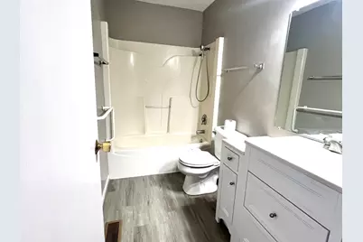 17716 W Horseshoe Lane #3, Gurnee, IL 60031 - Photo 8