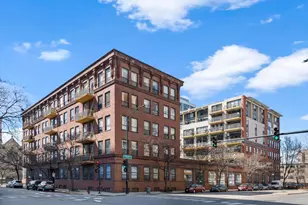 1910 S Indiana Ave, Chicago, IL 60616 - Photo 1