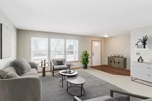 600 Spring Dr, Marengo, IL 60152 - Photo 2