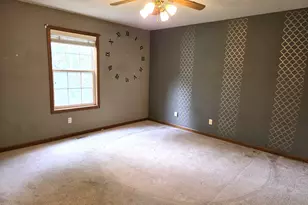 1494 Timber Ridge Ct, Kankakee, IL 60901 - Photo 8