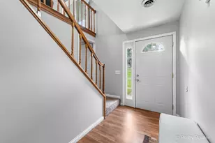 1233 Lakewood Dr, Lake Holiday, IL 60552 - Photo 4