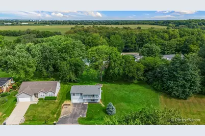 1233 Lakewood Drive, Lake Holiday, IL 60552 - Photo 32