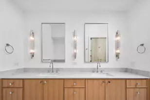 2832 N Racine Ave, Chicago, IL 60657 - Photo 20