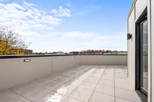 2832 N Racine Ave, Chicago, IL 60657 - Photo 26