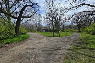 1316 S Fleming Rd, Woodstock, IL 60098 - Photo 2