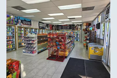 [Address not provided], Beach Park, IL 60087 - Photo 4