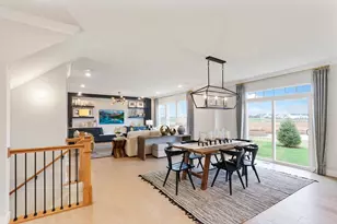 17431 S Victoria Ln, Lockport, IL 60441 - Photo 12