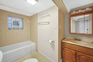 3107 N Kedzie Ave, Chicago, IL 60618 - Photo 20