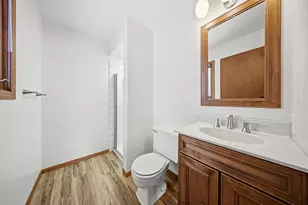 2010 Cimarron Dr, Freeport, IL 61032 - Photo 14