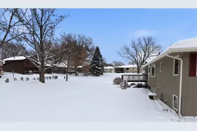 2010 Cimarron Drive, Freeport, IL 61032 - Photo 34