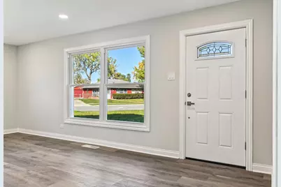 275 Blackhawk Drive, Park Forest, IL 60466 - Photo 6