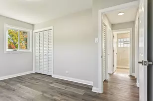 275 Blackhawk Dr, Park Forest, IL 60466 - Photo 22