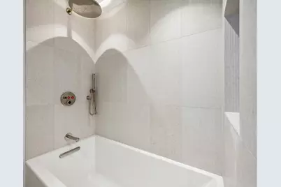 [Address not provided], Chicago, IL 60611 - Photo 34