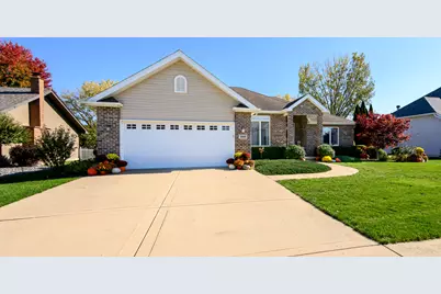 592 S Walnut Street, Manteno, IL 60950 - Photo 2