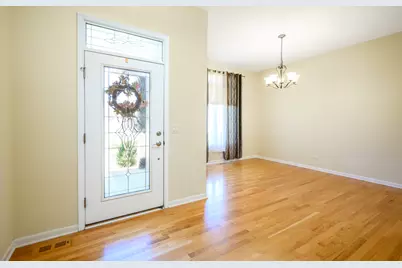 592 S Walnut Street, Manteno, IL 60950 - Photo 8