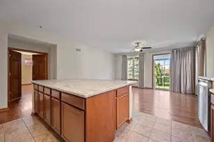 1176 Heathrow Ln, Aurora, IL 60502 - Photo 10