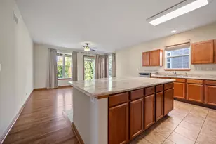 1176 Heathrow Ln, Aurora, IL 60502 - Photo 8