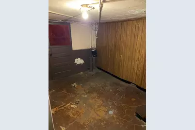 1225 E 71st Place, Chicago, IL 60619 - Photo 14