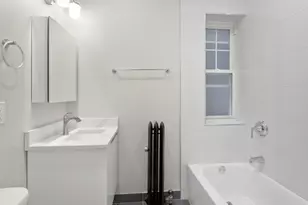 1904 W Morse Ave, Chicago, IL 60626 - Photo 12