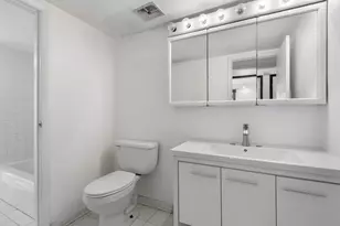 1712 Fayette Walk, Hoffman Estates, IL 60169 - Photo 12