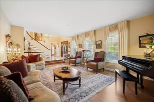 2130 Magnolia Ln, Highland Park, IL 60035 - Photo 4