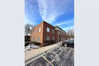 906 Lacey Avenue, Lisle, IL 60532 - Photo 2