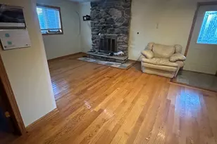 139 N Hemlock Ave, Wood Dale, IL 60191 - Photo 12