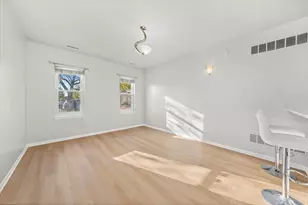 3769 S Lake Park Ave, Chicago, IL 60653 - Photo 36