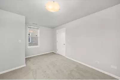 3769 S Lake Park Avenue, Chicago, IL 60653 - Photo 38