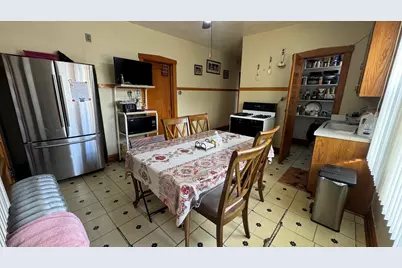 1626 S 49th Avenue, Cicero, IL 60804 - Photo 10