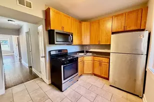 7917 S Maryland Ave, Chicago, IL 60619 - Photo 4