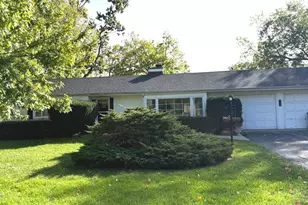 532 Shabbona Trail, Batavia, IL 60510 - Photo 2