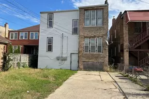 8022 S Peoria Ave, Chicago, IL 60620 - Photo 2