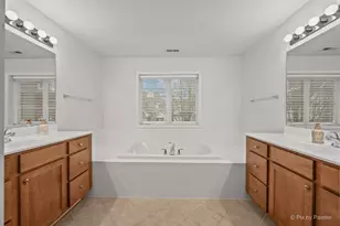 146 Paxton Rd, Bloomingdale, IL 60108 - Photo 14