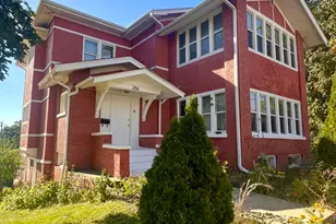 256 W Downer Pl, Aurora, IL 60506 - Photo 1