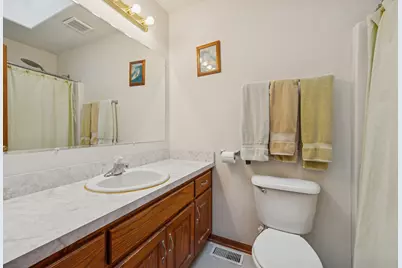 5524 Christopher Drive, Oak Forest, IL 60452 - Photo 16