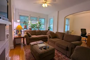 6734 N Campbell Ave, Chicago, IL 60645 - Photo 12