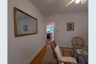 6734 N Campbell Avenue, Chicago, IL 60645 - Photo 14