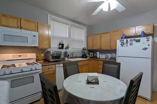 6734 N Campbell Ave, Chicago, IL 60645 - Photo 6