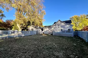 352 S Vermillion St, Paxton, IL 60957 - Photo 26