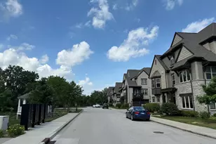 616 Parkside Ct, Libertyville, IL 60048 - Photo 42