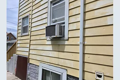 136 S 10th Avenue, Maywood, IL 60153 - Photo 6