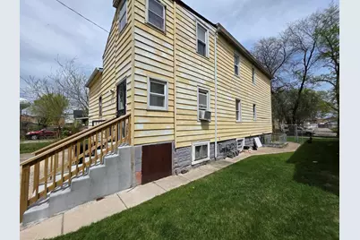 136 S 10th Avenue, Maywood, IL 60153 - Photo 4