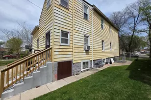 136 S 10th Ave, Maywood, IL 60153 - Photo 4