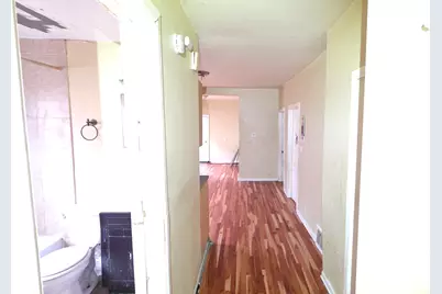 136 S 10th Avenue, Maywood, IL 60153 - Photo 14