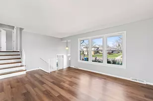 4827 Imperial Dr, Richton Park, IL 60471 - Photo 4