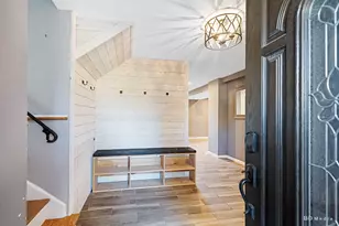 571 Hitchcock Ave, Lisle, IL 60532 - Photo 4