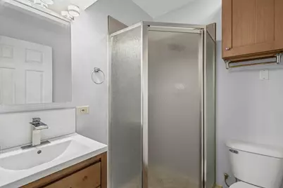 1323 S Roselle Road, Schaumburg, IL 60193 - Photo 18