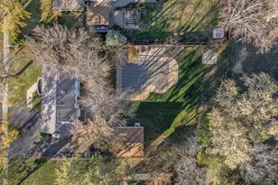 1323 S Roselle Rd, Schaumburg, IL 60193 - Photo 46