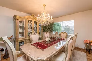 4109 Sarah Dr, Zion, IL 60099 - Photo 6